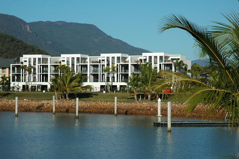 Hinchinbrook Holiday Apartments - Accommodation Asia 40
