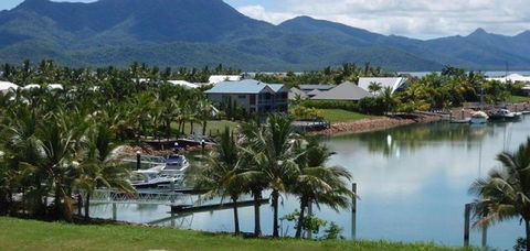 Hinchinbrook Holiday Apartments - Accommodation Asia 6