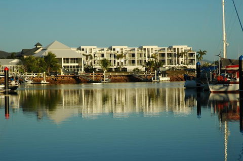 Hinchinbrook Holiday Apartments - Accommodation Asia 28