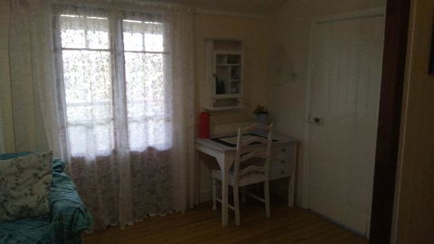 Boonah Cottage - Accommodation Guide 2