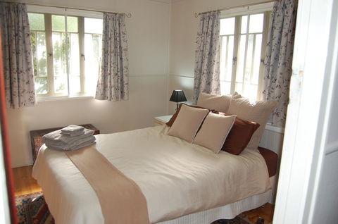 Boonah Cottage - Accommodation Guide 6