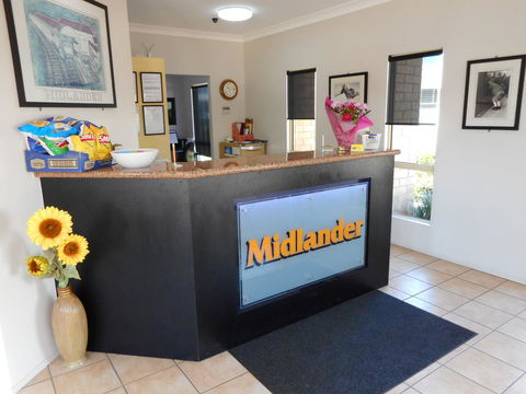 Midlander Motor Inn - Accommodation Asia 1