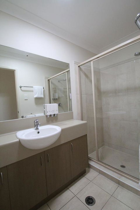 Midlander Motor Inn - Accommodation Asia 4