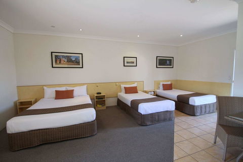 Midlander Motor Inn - Accommodation Asia 20