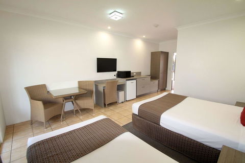 Midlander Motor Inn - Accommodation Asia 27