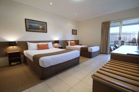 Midlander Motor Inn - Accommodation Asia 11