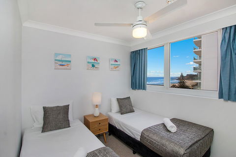 Meridian Tower Kirra Beach - Accommodation Asia 2