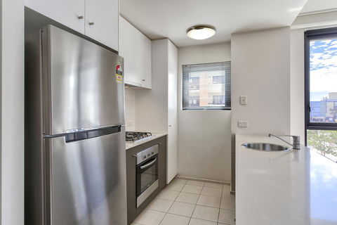 Flynn Brisbane - Accommodation China 10