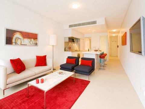 The Miro Apartments - Accommodation Guide 18