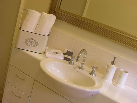 Apple Tree Cottage Montville - Accommodation Guide 19
