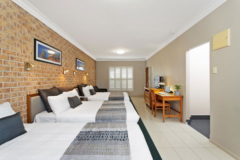 Coopers Colonial Motel - Accommodation Asia 3