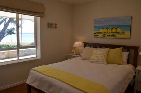 Ratcliff Cottage - Accommodation Asia 15