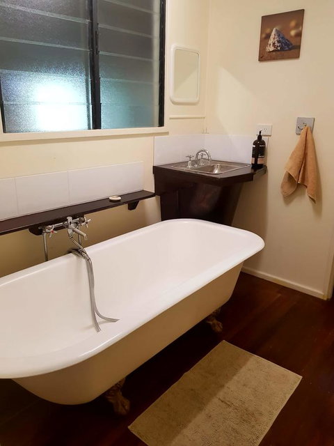 Arcadia Beach Guest House And Car Hire - Accommodation Asia 27