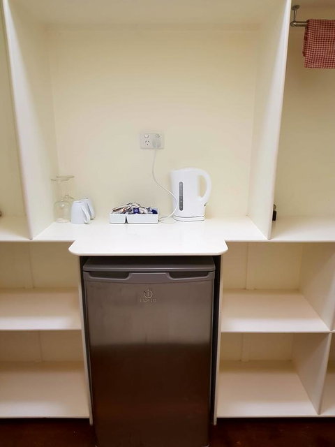 Arcadia Beach Guest House And Car Hire - Accommodation Asia 28