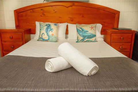 Tropical Palms Resort & 4WD Hire - Accommodation Asia 4
