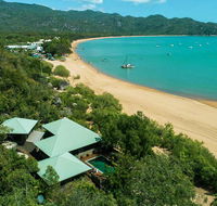 Absolute Beachfront - Accommodation China