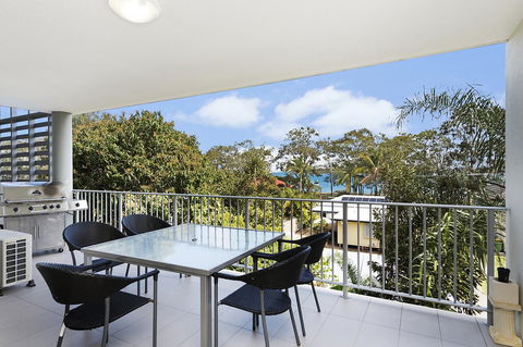 Keith's Sister - Accommodation Asia 4