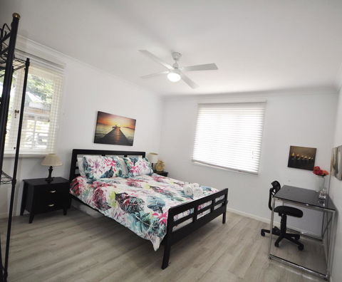Retro Beach Flat - Accommodation Asia 5