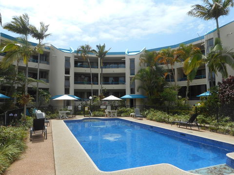 Placid Waters Holiday Apartments - Accommodation Asia 0