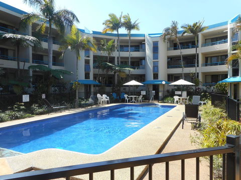 Placid Waters Holiday Apartments - Accommodation Asia 3