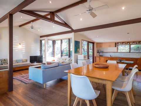 Laguna House - Accommodation Asia 0