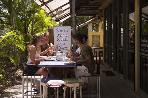 Manta Lodge YHA & Scuba Centre - Accommodation Asia 7