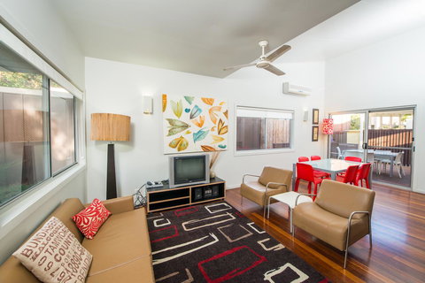 Allure Stradbroke Resort - Accommodation Guide 20