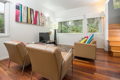 Allure Stradbroke Resort - Accommodation Guide 16