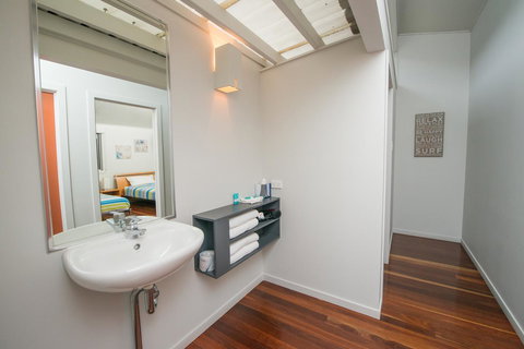 Allure Stradbroke Resort - Accommodation Guide 36