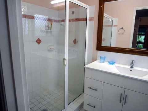 Gone Fishin - Accommodation Asia 15
