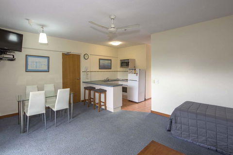 Anchorage On Straddie - Accommodation Asia 17