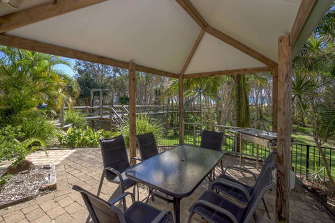 Anchorage On Straddie - Accommodation Asia 4