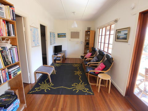 Frenchmans Cottage - Accommodation Asia 13