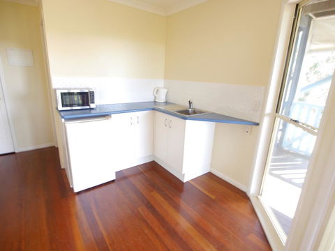 Blue House - Accommodation Asia 18