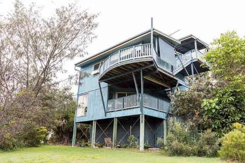 Blue House - Accommodation Asia 1