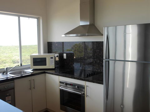Blue Water Views 1 - Accommodation Asia 5