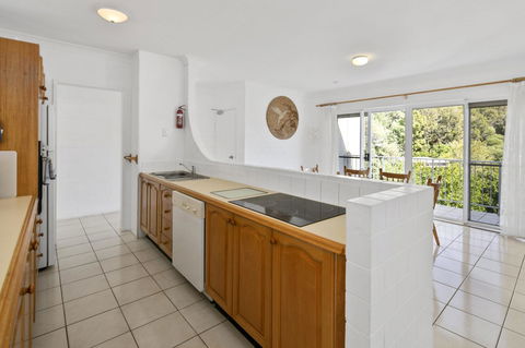 19 The Islander Resort - Accommodation Asia 7
