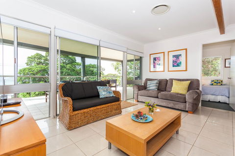 Seychelles Up - Accommodation Asia 9