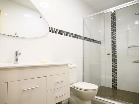 Allora 2 - Accommodation Asia 11