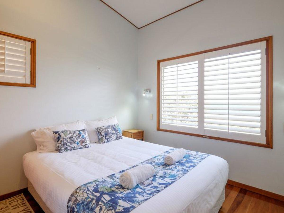 North Stradbroke Island QLD Accommodation Asia