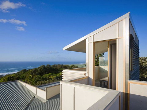 Aquila - Accommodation Asia 5