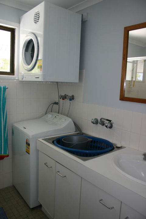 Sealocks - Accommodation Asia 8