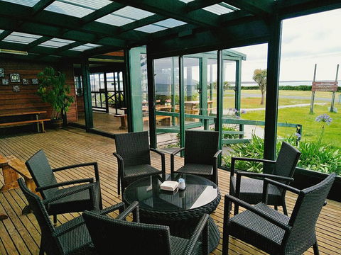 Baudins Accommodation And Restaurant - Accommodation Guide 21