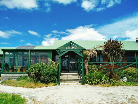 Baudins Accommodation And Restaurant - Accommodation Guide 5