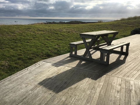 Turnstone Beach House - Accommodation Guide 19
