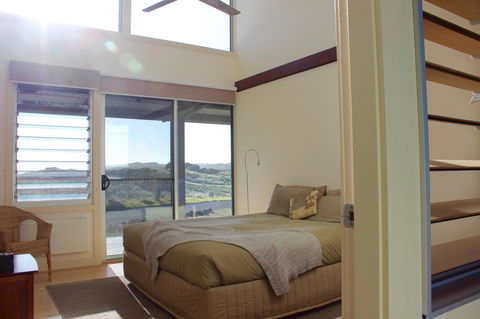 Turnstone Beach House - Accommodation Guide 15