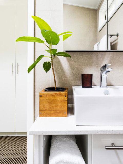 Pinetrees Lodge - Accommodation Asia 26