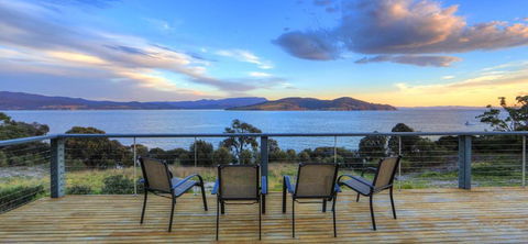 Bruny Island Escapes And Hotel Bruny - Accommodation Asia 10