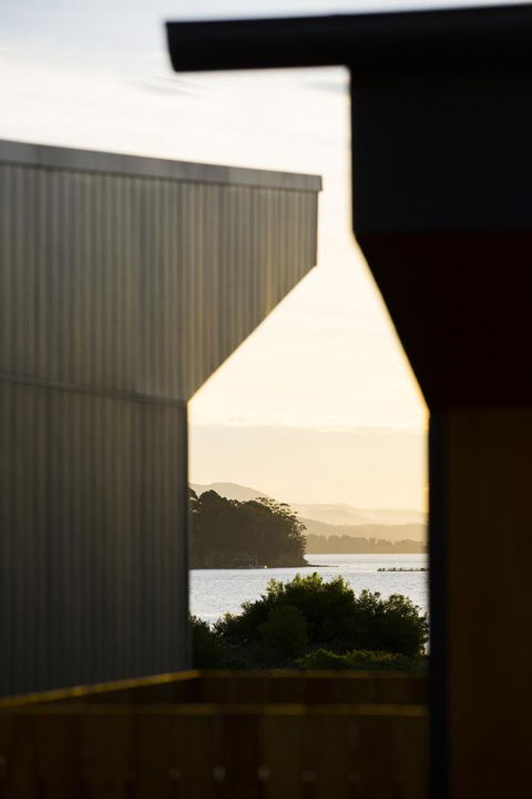 Bruny Island Escapes And Hotel Bruny - Accommodation Asia 0