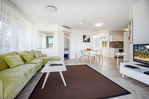 #2 Hastings Street - Accommodation Asia 2